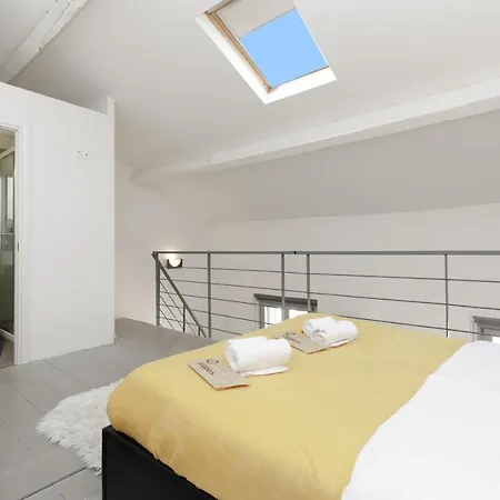 Doris Yourhosthelper Apartamento *